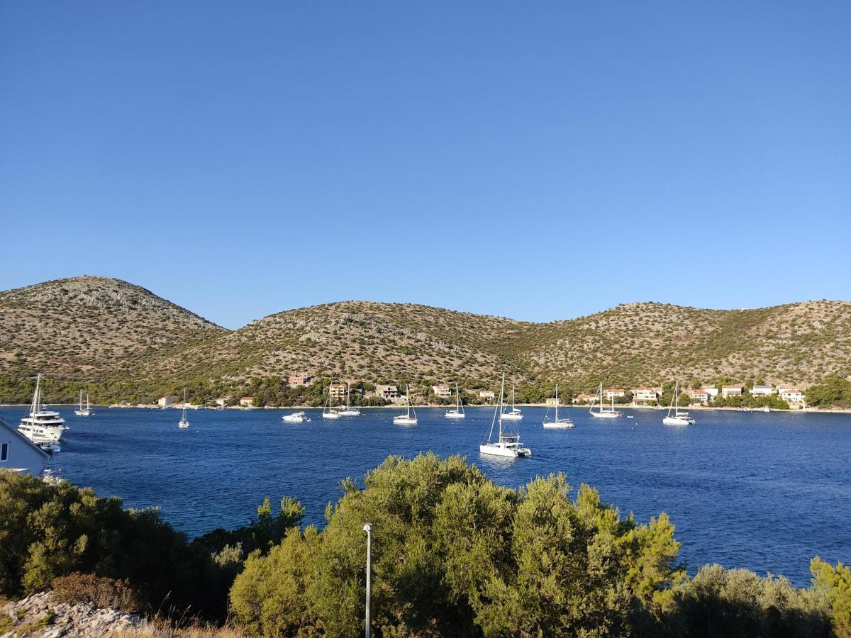 Apartman Portorus Lastovo ภายนอก รูปภาพ