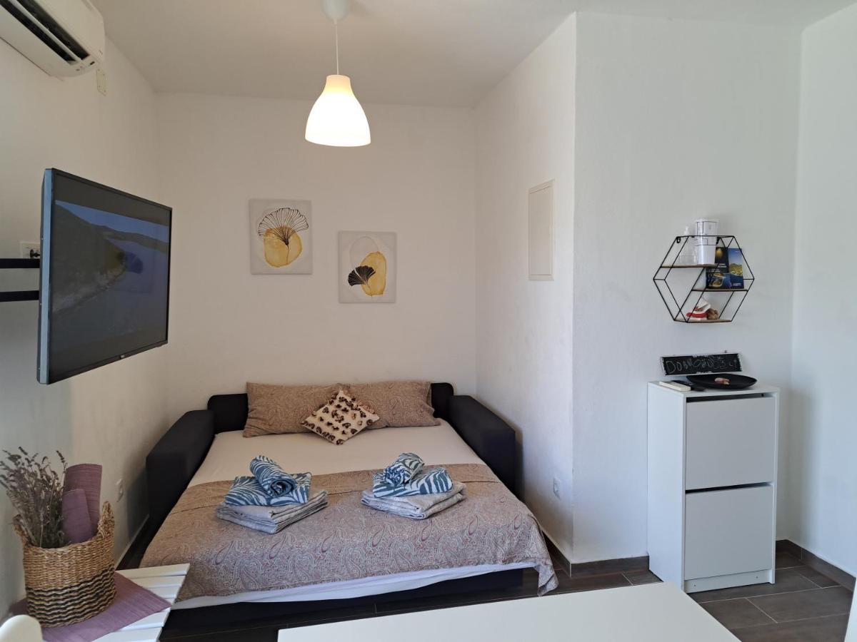 Apartman Portorus Lastovo ภายนอก รูปภาพ